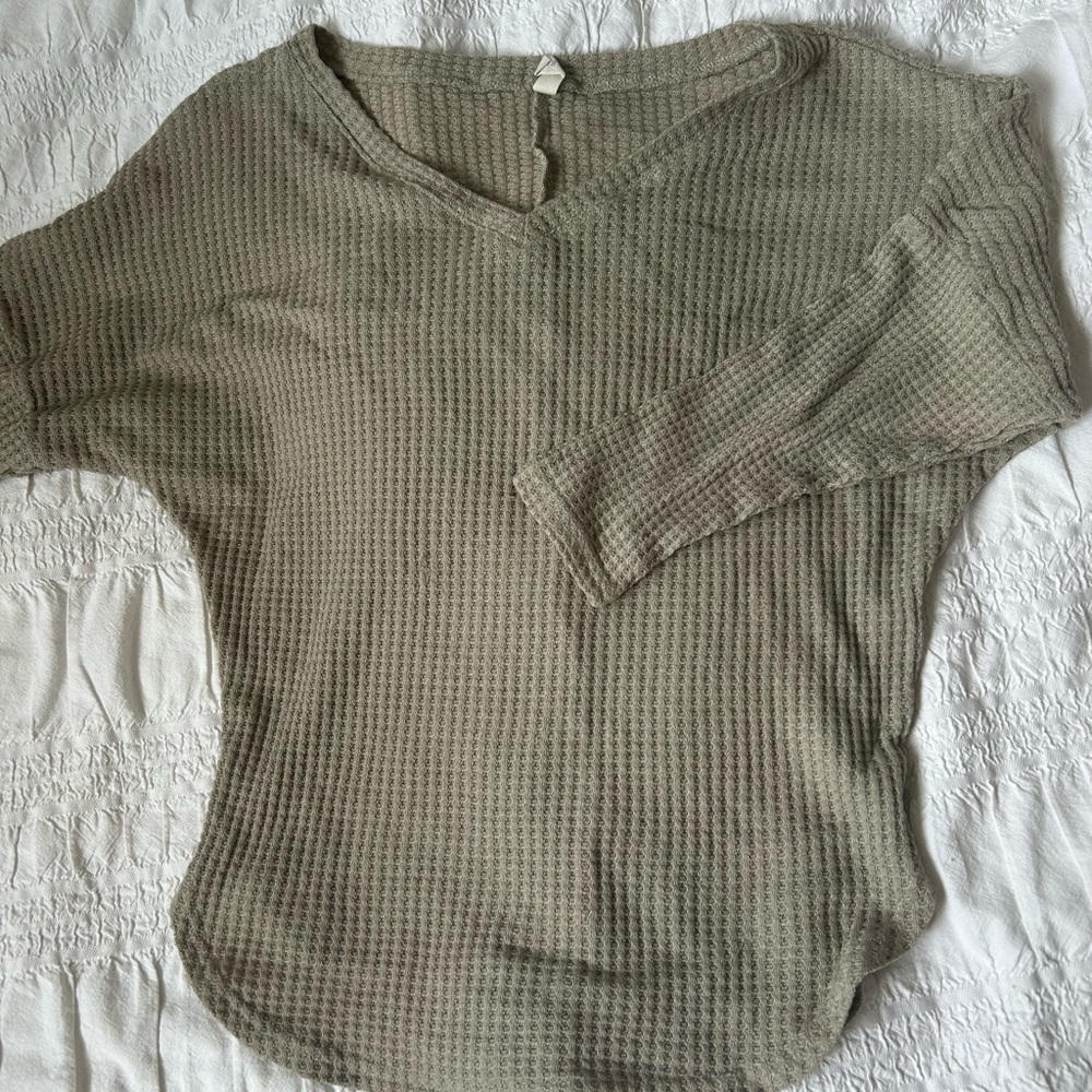 Vingtage Albe Rita V-Neck Waffle Knit Top